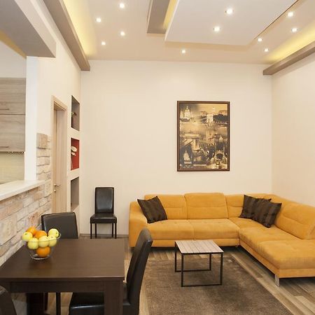 Dominique Apartment Budapest Ngoại thất bức ảnh