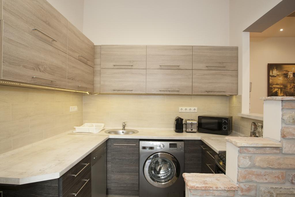Dominique Apartment Budapest Ngoại thất bức ảnh