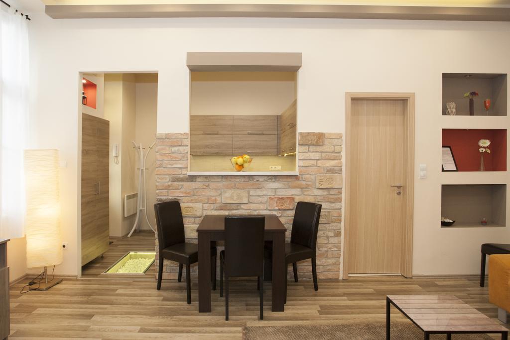 Dominique Apartment Budapest Ngoại thất bức ảnh