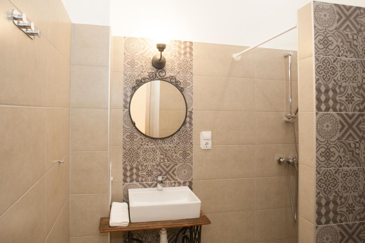 Dominique Apartment Budapest Ngoại thất bức ảnh