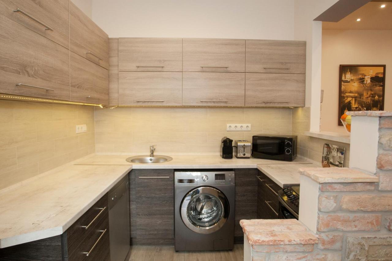 Dominique Apartment Budapest Ngoại thất bức ảnh