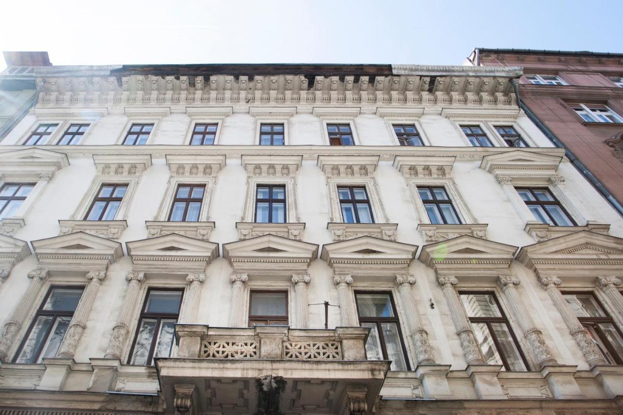Dominique Apartment Budapest Ngoại thất bức ảnh